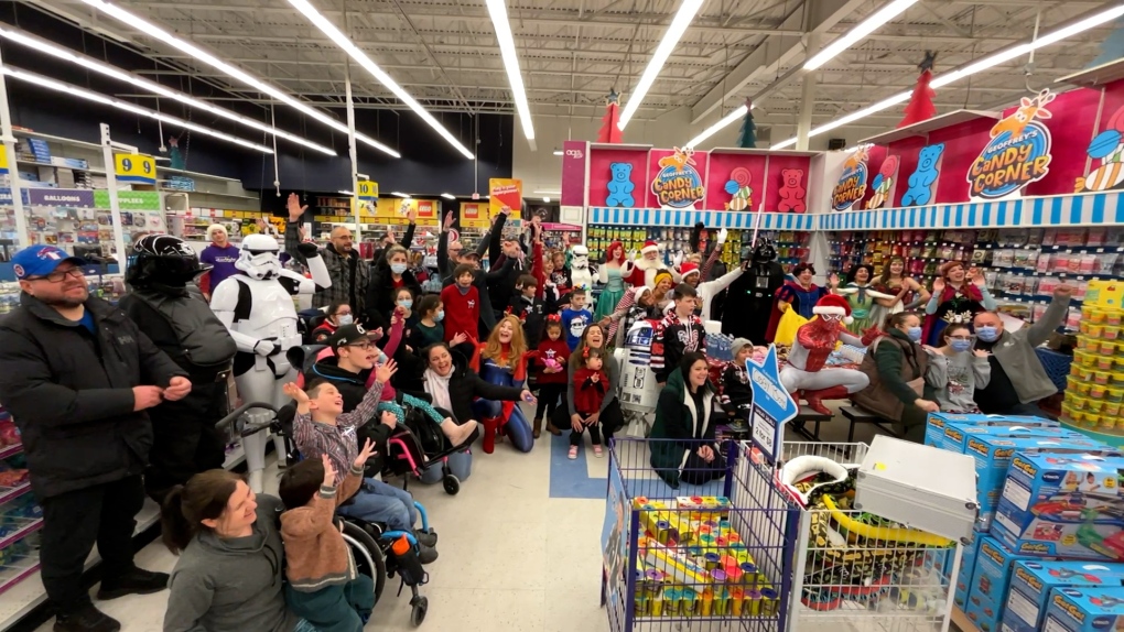 Ottawa families with sick kids enjoy private shopping spree at Toys ‘R’ Us [Video]