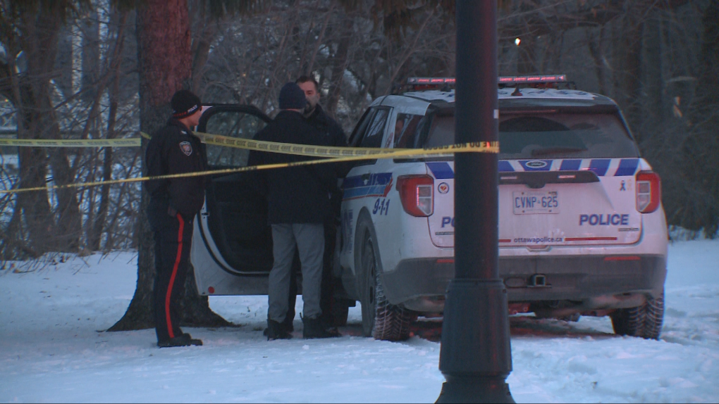 Ottawa police investigating body found near Rideau River [Video]