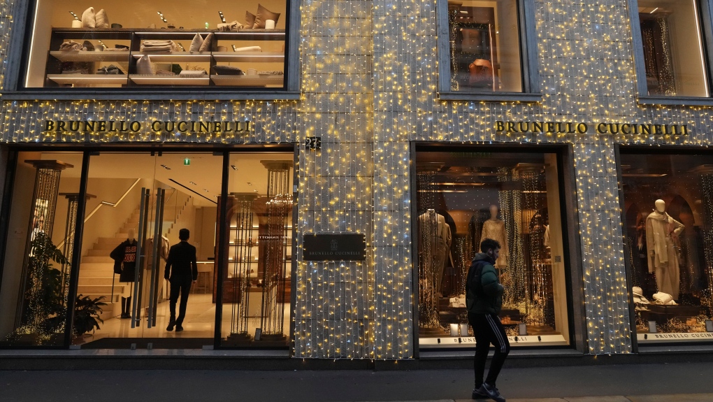 Milan’s Via MonteNapoleone crowned world’s most expensive retail street [Video]