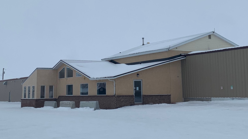 Rockyford, Alta., rink had no CO detectors during leak: mayor [Video]