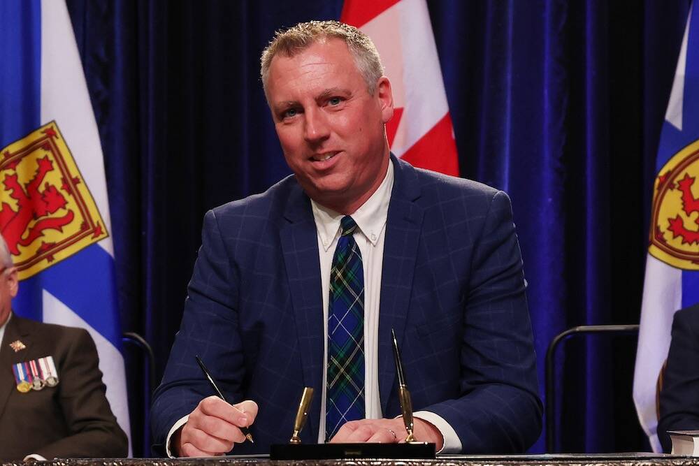 Nova Scotia keeps ag minister in post-election shuffle [Video]