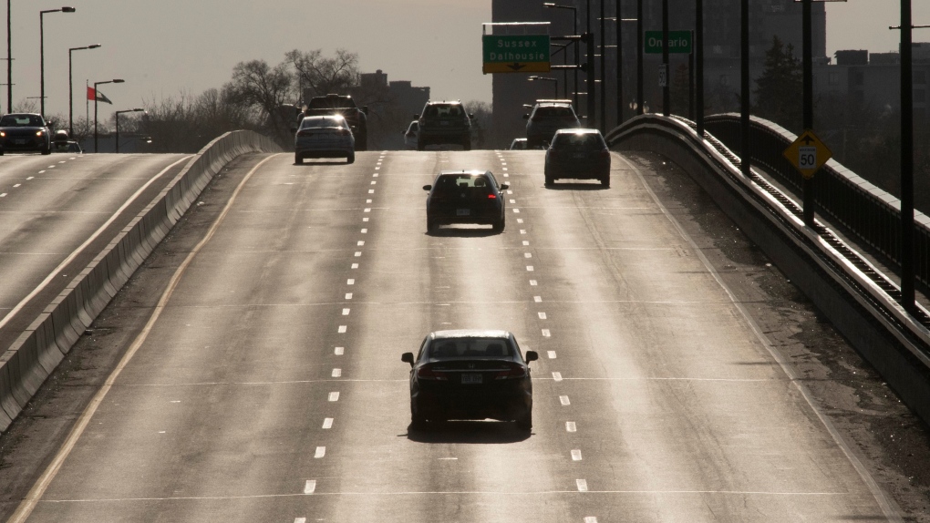 Ottawa mayor says Kettle Island bridge not a priority [Video]