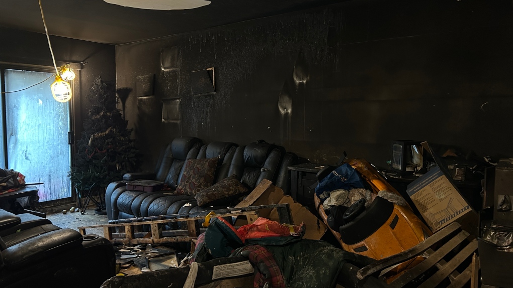 Montreal family left homeless after devastating apartment fire [Video]