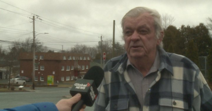 Halifax tenant locked out of apartment after fighting landlord eviction - Halifax [Video]