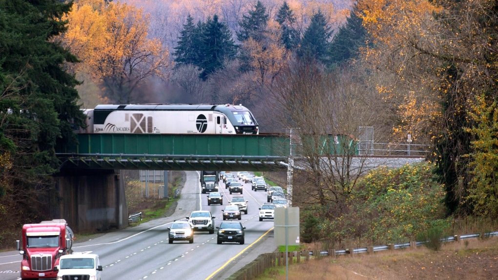 Amtrak halts trains between Vancouver, Seattle after landslide [Video]