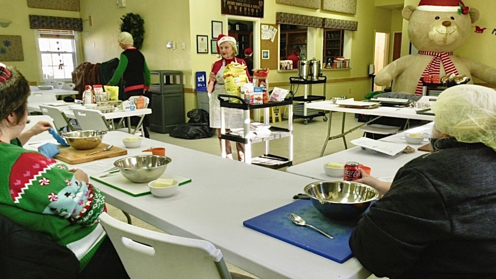 N.B. news: Volunteers teach budget-friendly cooking skills [Video]