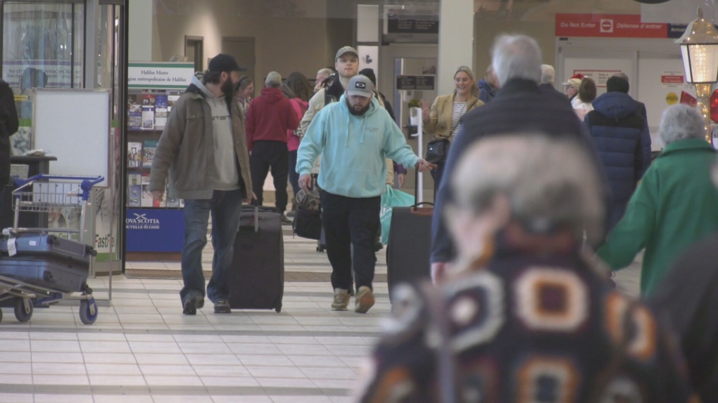 Maritime travellers brace for storm [Video]