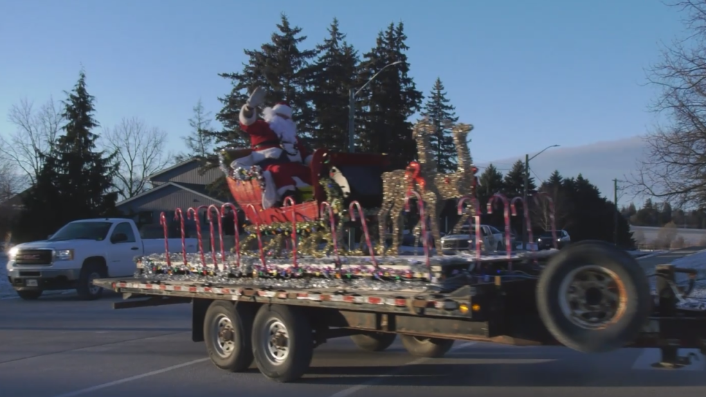 Santa Claus visits Woolwich Township to collect smiles and food donations [Video]