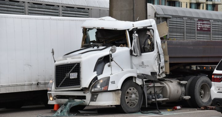 Truck driver injured after he is pinned by load in New West stop – BC [Video]