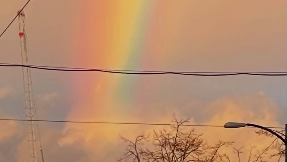 Vancouver gifted with winter double rainbow [Video]