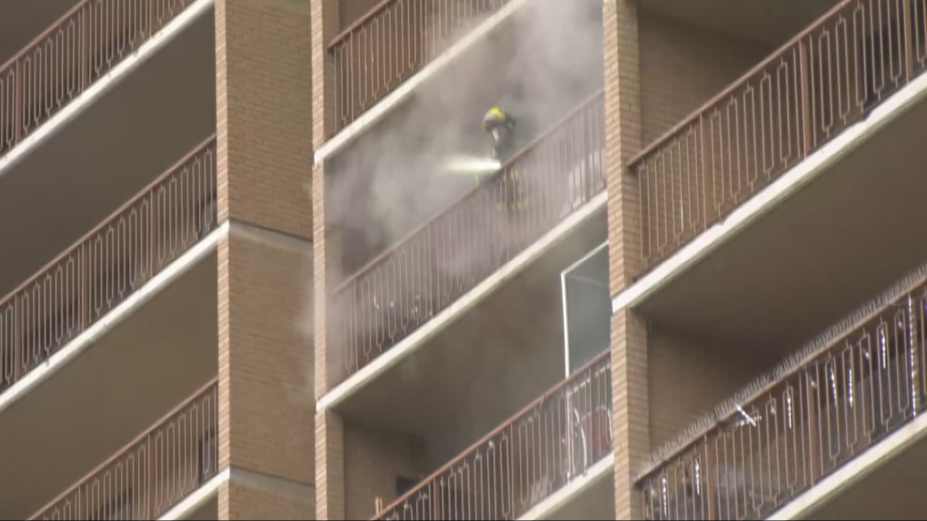 Downtown Calgary fire sends person to hospital [Video]