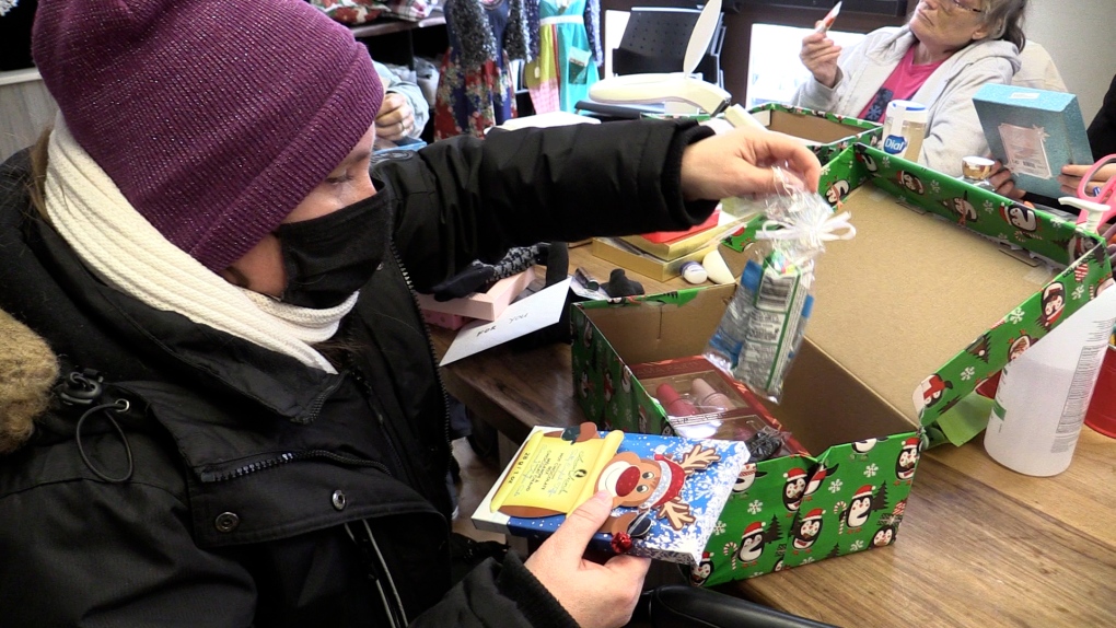 London charity gives Christmas gifts to women impacted by homelessness [Video]