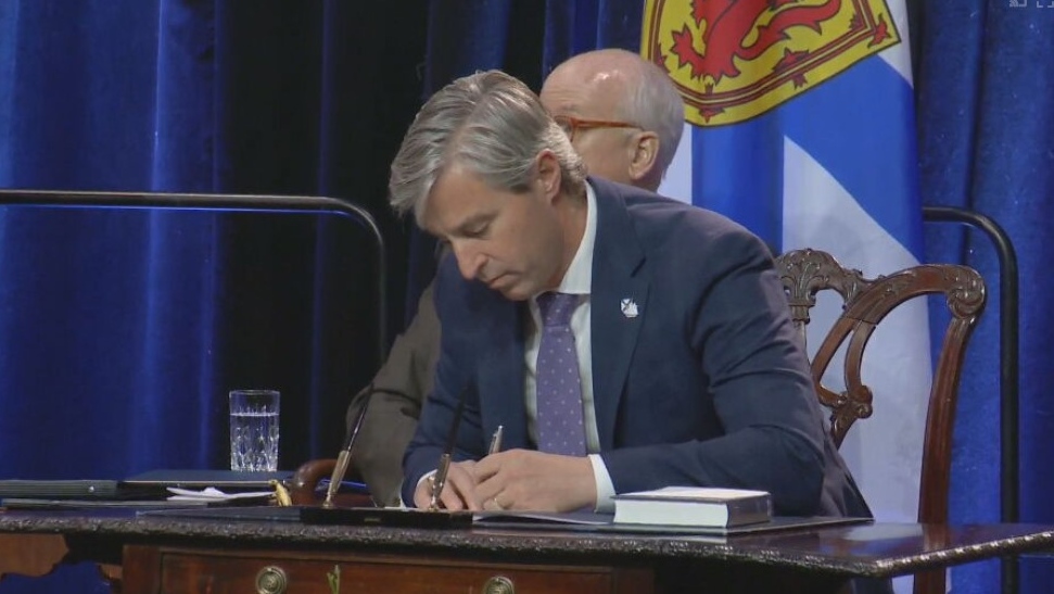 N.S. premier tones down rhetoric toward Ottawa [Video]