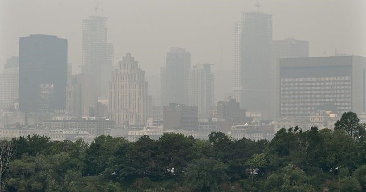 Montreal, Laval under smog warning with high concentrations of pollutants in air – Montreal [Video]