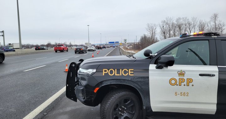 OPP close part of Hwy. 401 given significant Boxing Day congestion [Video]