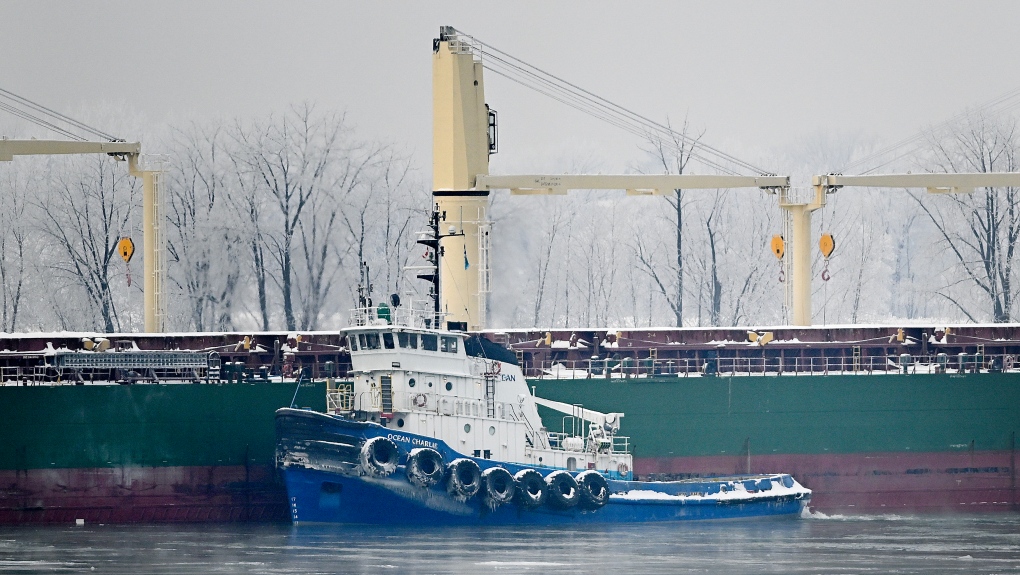 Tugboats, crews try to refloat ship stuck in St. Lawrence River near Montreal [Video]