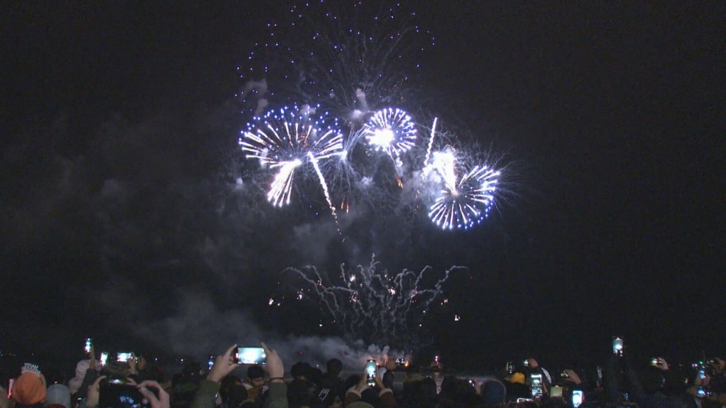 Toronto’s New Year’s Eve festivities and the road closures and restrictions in effect [Video]