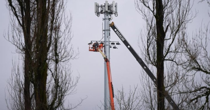 Five new cellular towers expand coverage on B.C.s Highway of Tears [Video]