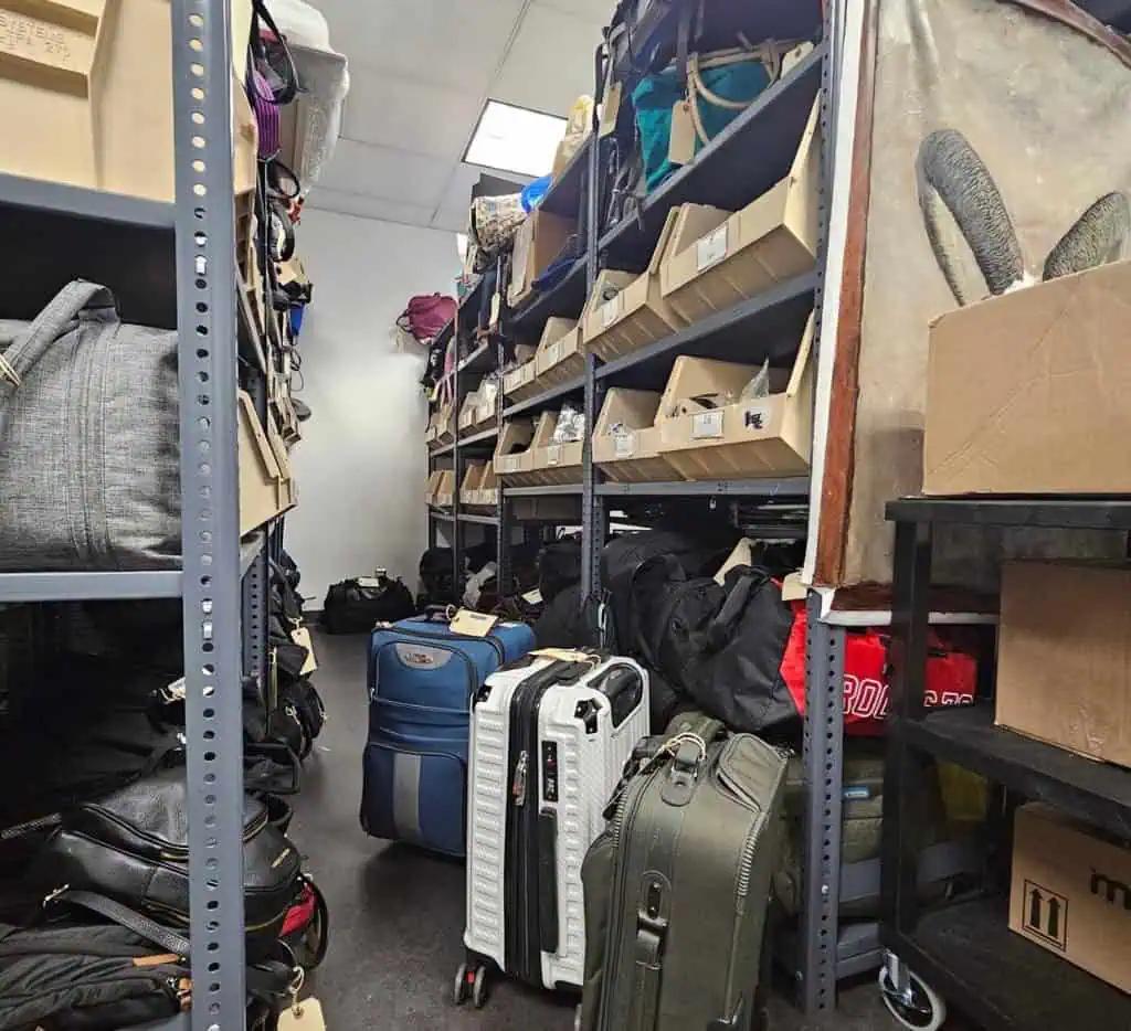 33,500 lost items at Toronto Pearson Airport in Mississauga, Ontario [Video]