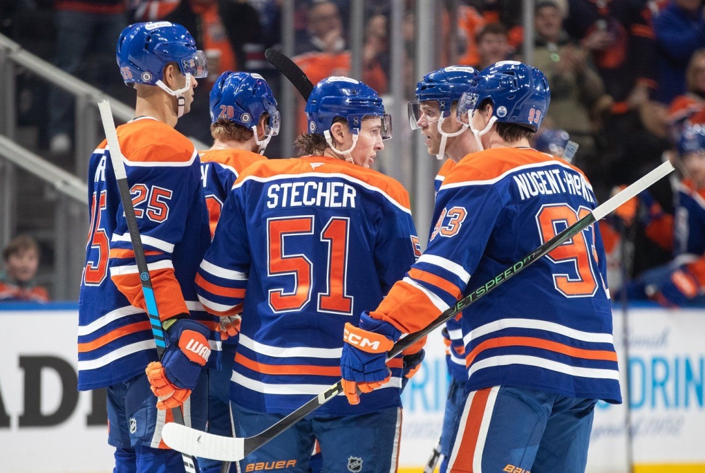 Edmonton Oilers defeat Utah Hockey Club 4-1 [Video]