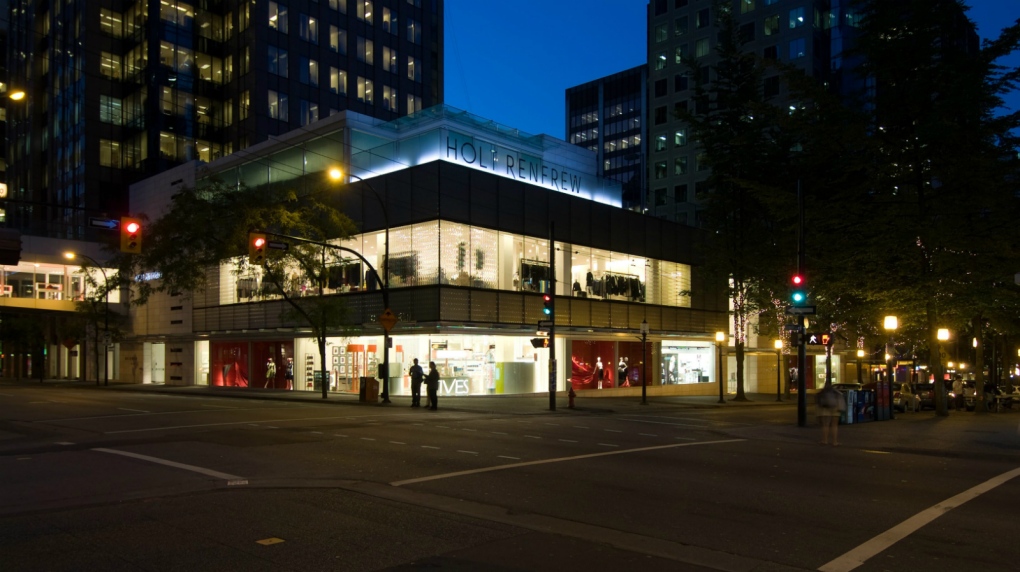 66-year-old suspect arrested after armed robbery at Holt Renfrew in Vancouver [Video]