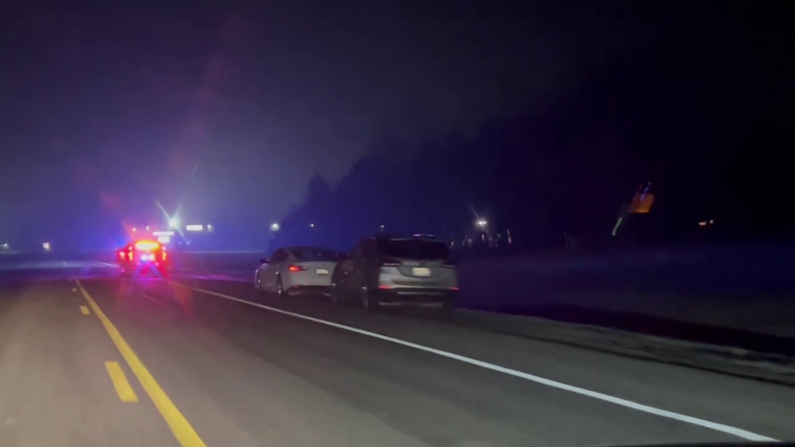 Multi-county police chase ends in Kent Co. with 2 men in custody [Video]