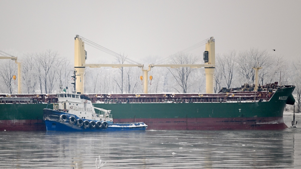 Unloading of grounded ship in the St. Lawrence postponed to Saturday [Video]