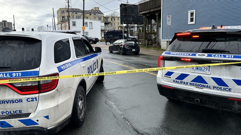 Cunard Street reopens after Halifax police conduct search [Video]