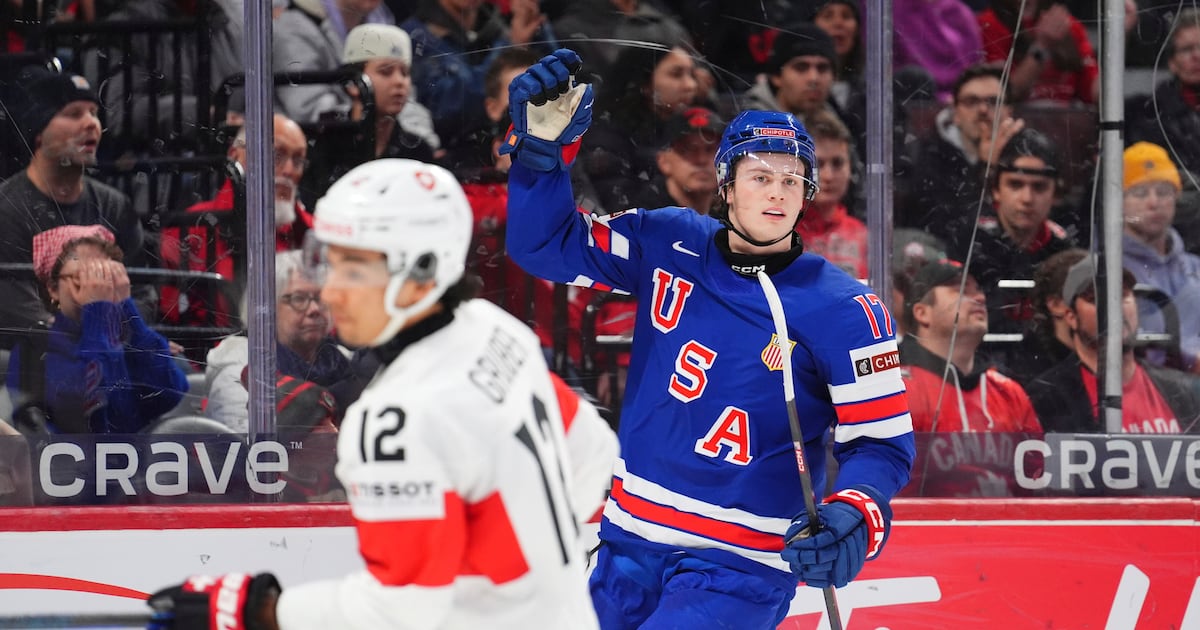 BC teammates Hagens, Leonard each score twice, US routs Switzerland 7-2 in world junior quarterfinal  Boston 25 News [Video]