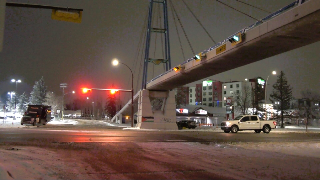 Fatal crash on Calgary