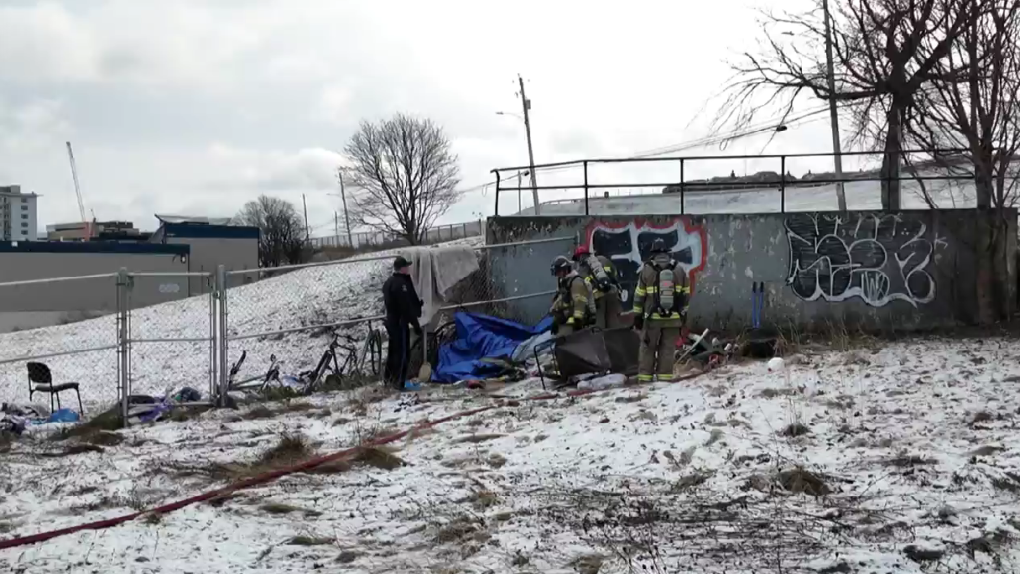 N.S. news: Tent fire in downtown Halifax Friday [Video]