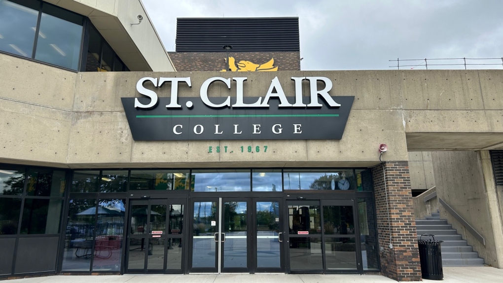 St. Clair College faculty could be on strike as of Jan. 9 [Video]