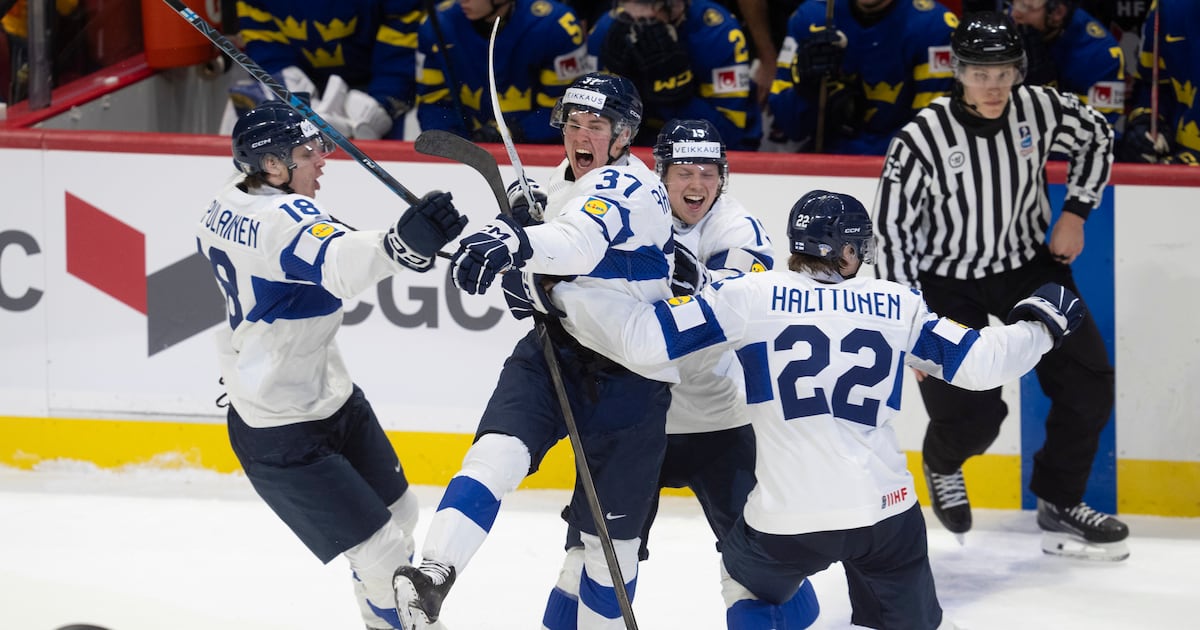 Finland beats Sweden 4-3 in overtime to reach world junior hockey title game  WSOC TV [Video]