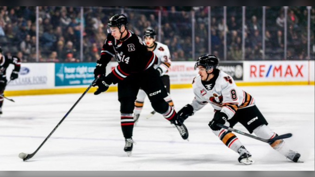 Calgary Hitmen defeat Red Deer Rebels 6-2 [Video]