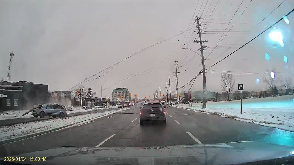 Ottawa crash leaves woman with critical injuries [Video]