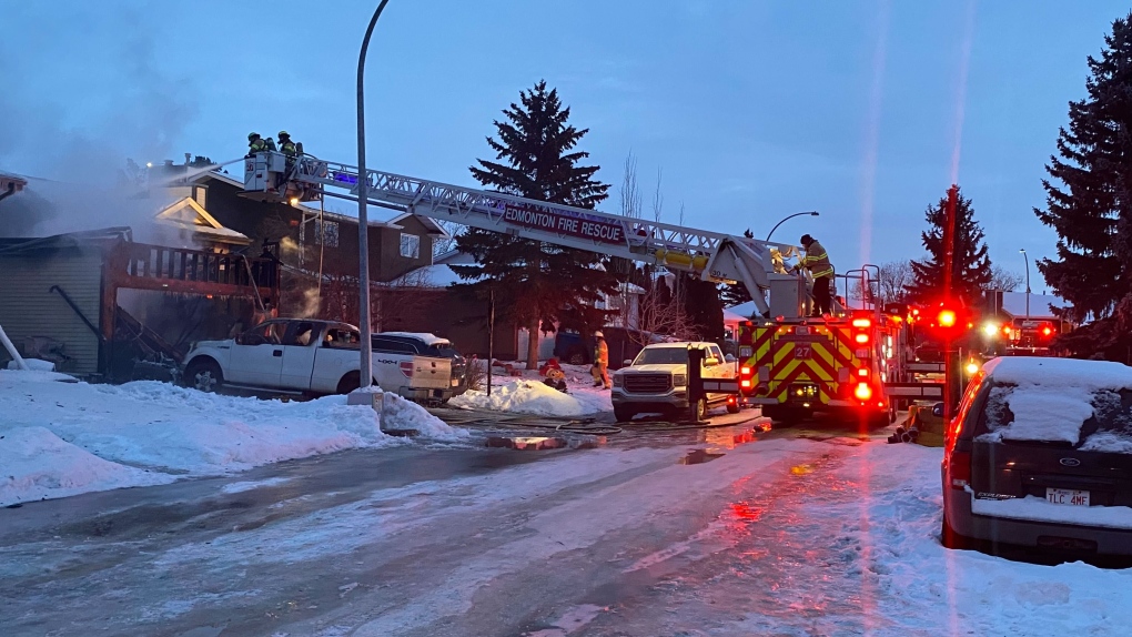 Fire breaks out in South Edmonton home [Video]