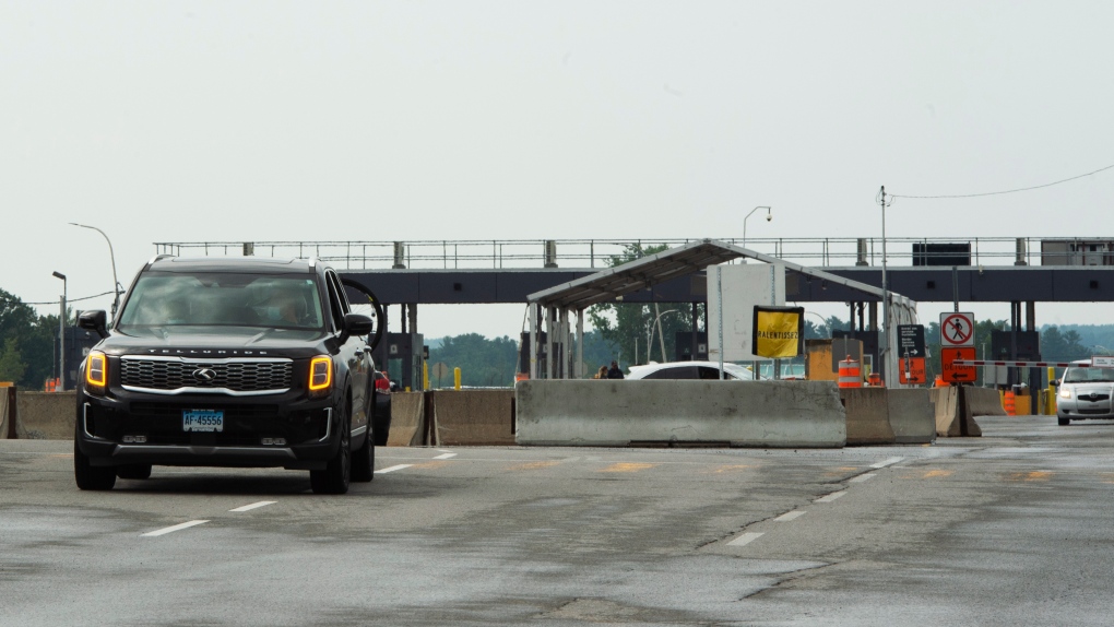 Quebec border crossings that will change hours of operation [Video]