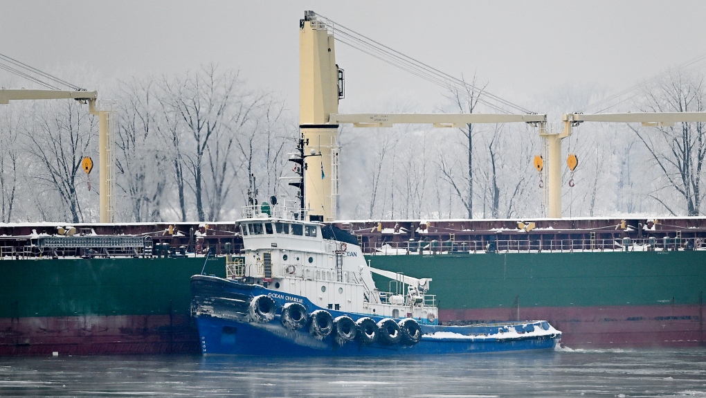 Second attempt to free ship stuck in Saint Lawrence River could take place Wednesday [Video]