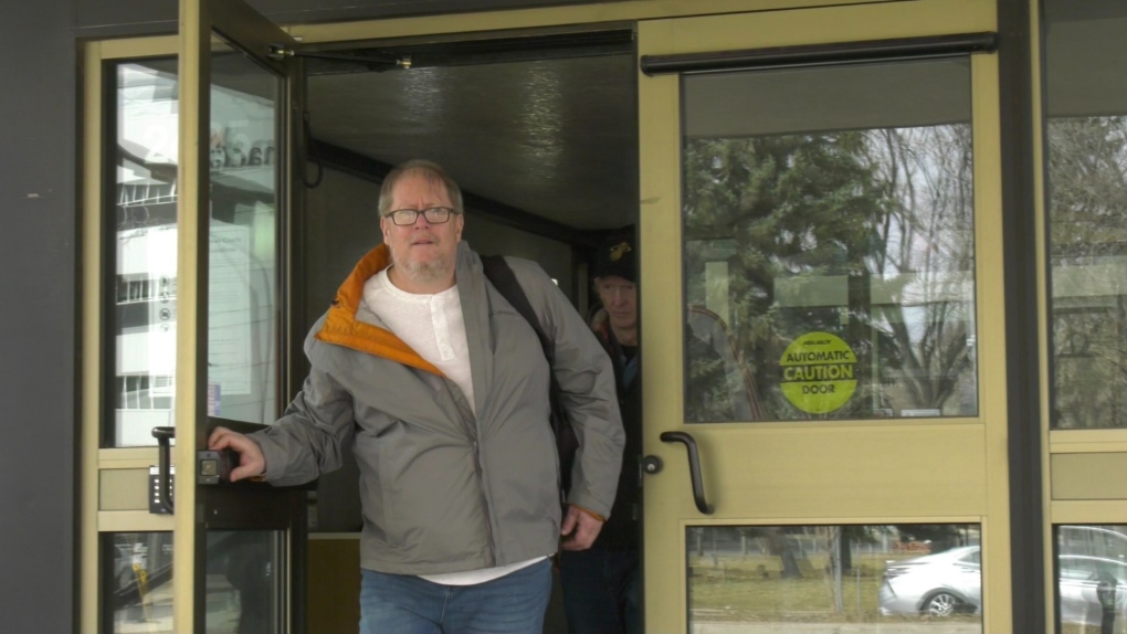 Saskatchewan man who fled to prevent daughter’s COVID vaccination appeals conviction [Video]