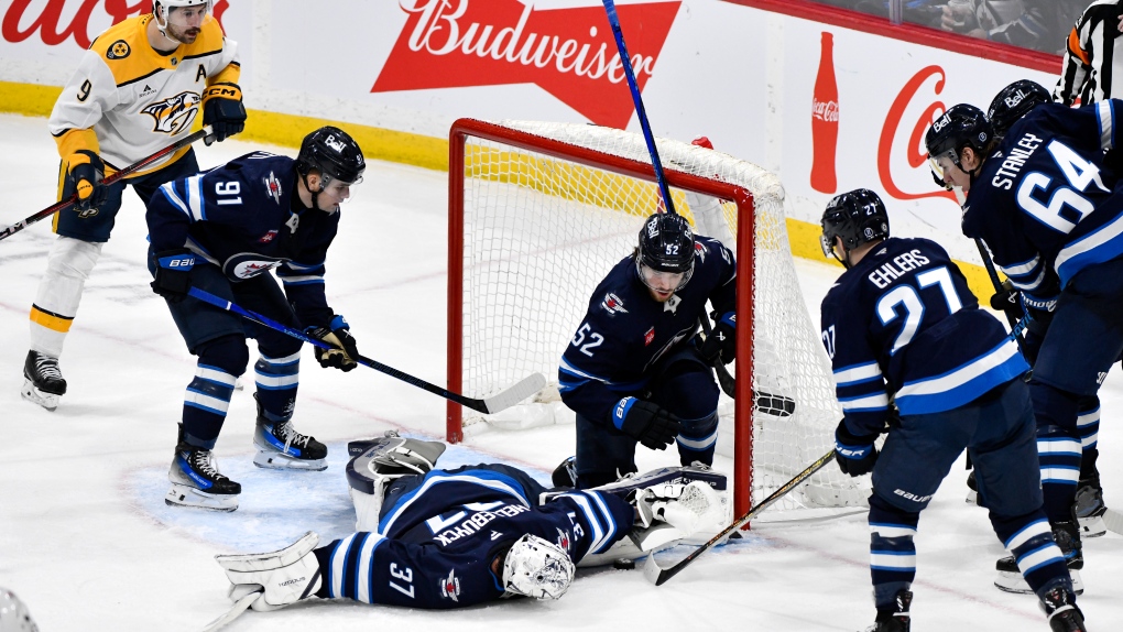 Hellebuyck nets 300th win as Jets soar past Predators 5-2 [Video]