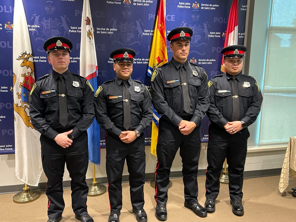 N.B. news: Police force swears in new officers [Video]