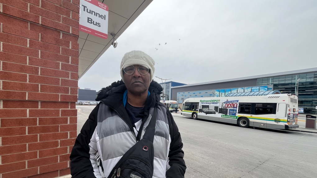 Transit Windsor rider gets support on both sides of border as petition to save tunnel bus nears 3000 signatures [Video]