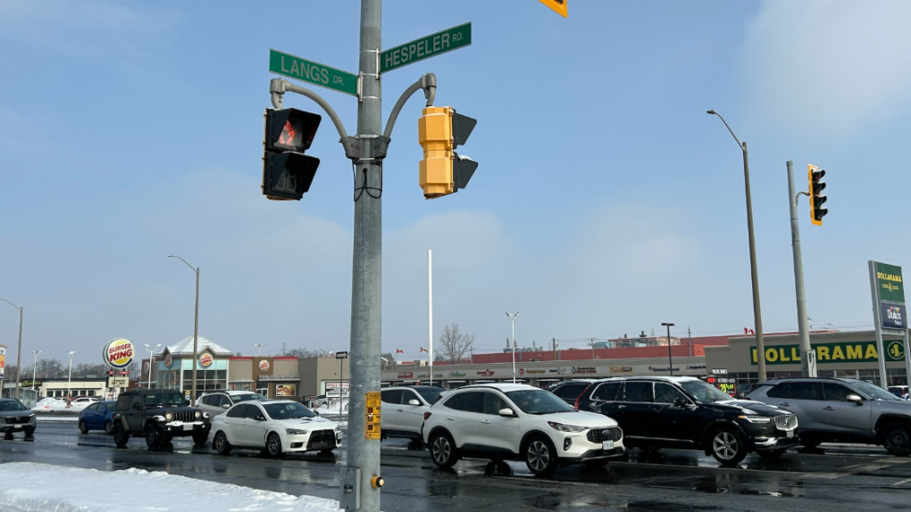 Pedestrian suffers serious injuries after getting struck by vehicle in Cambridge [Video]