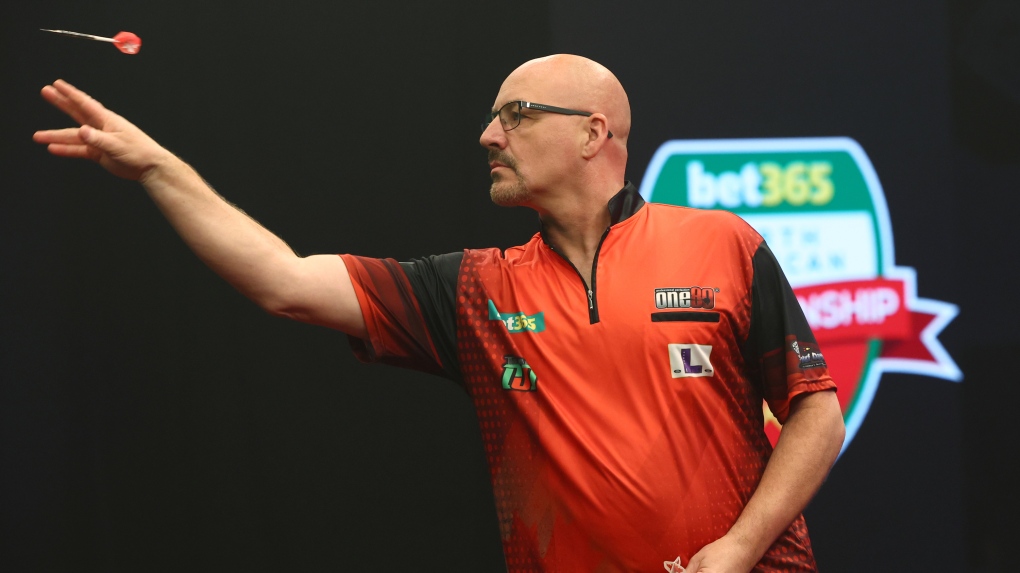 Jim ‘The Gentleman’ Long wins his way onto pro darts tour [Video]