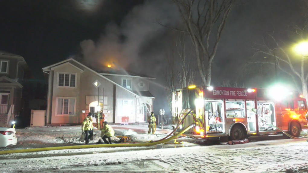 Fire damages 2 homes near Kingsway [Video]