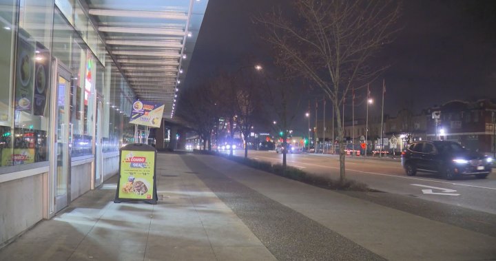 Bystander stops to help after man seen on fire outside Vancouver SkyTrain station - BC [Video]