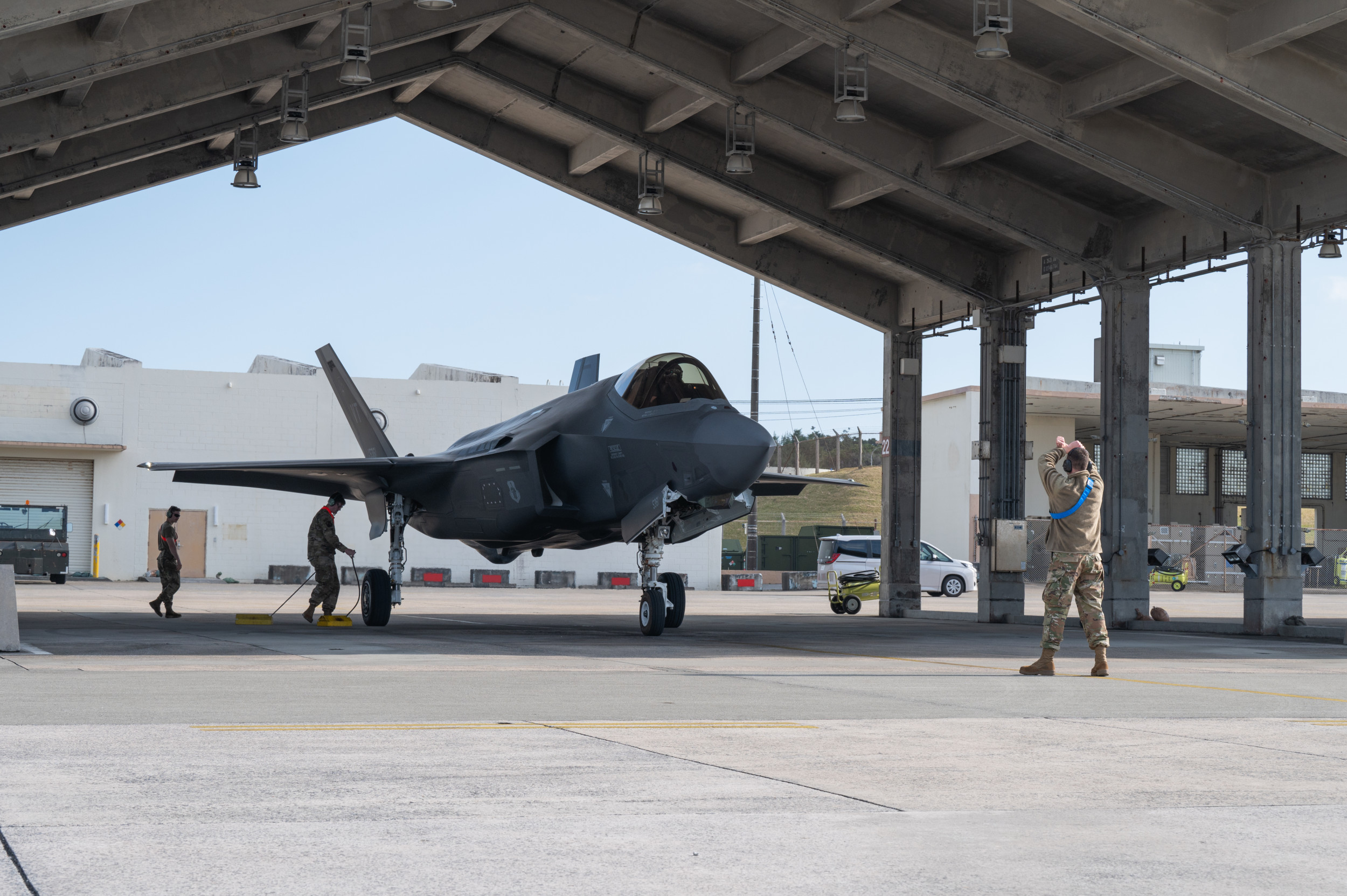 US Sends More F-35 Fighter Jets to West Pacific Military Hub [Video]