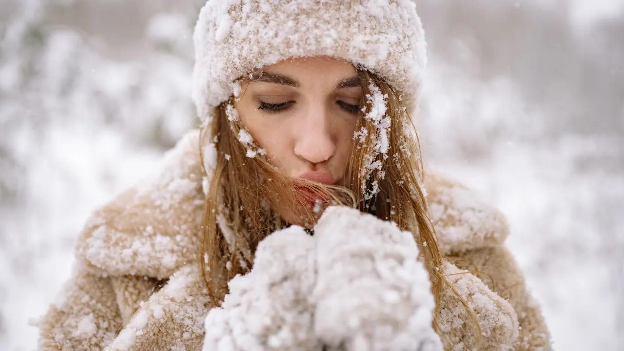 Jan. 19 weather: -18 C with snow and icy conditions moving into southern Ontario [Video]