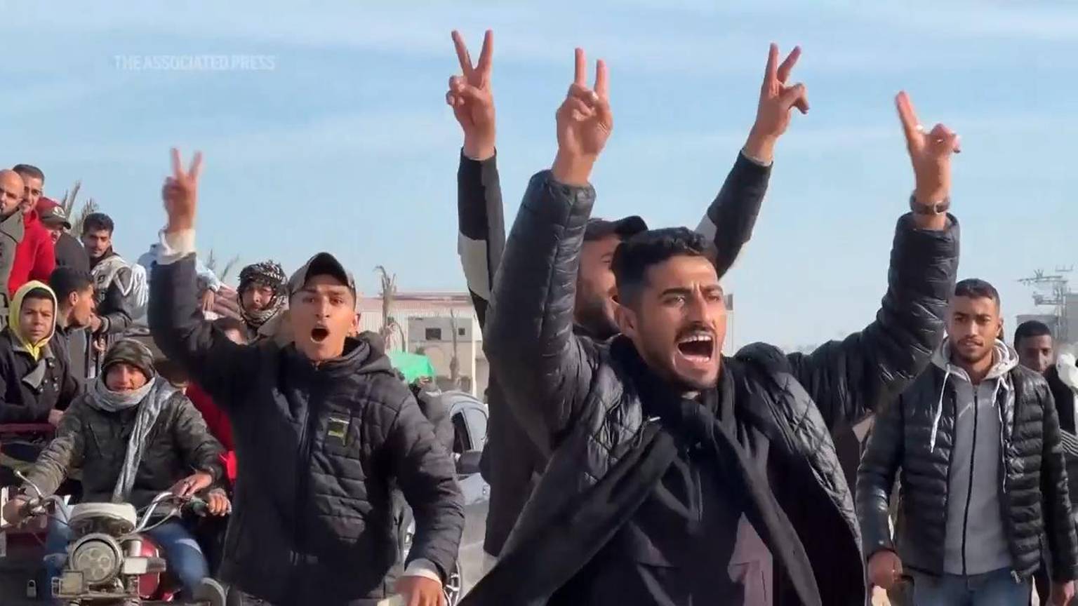 Video: Palestinians find scenes of devastation as they return to their homes in Rafah [Video]