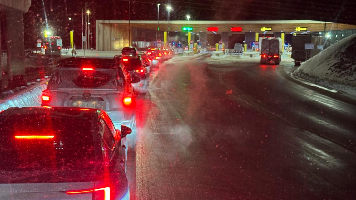 US border patrol agent shot, killed in Vermont south of border, officials say [Video]